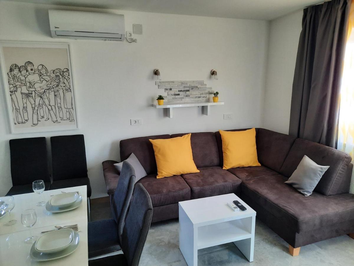 Apartmani Scripea Škrip 외부 사진