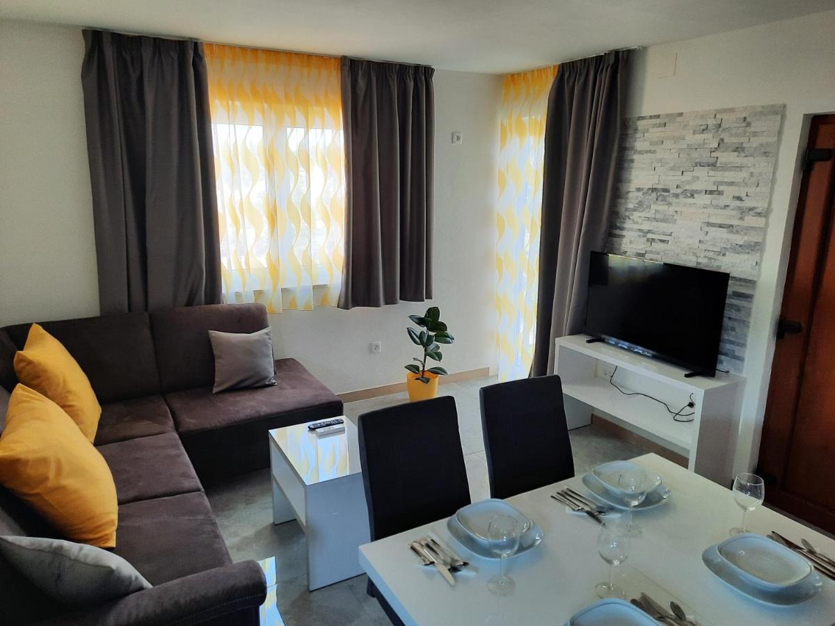 Apartmani Scripea Škrip 외부 사진